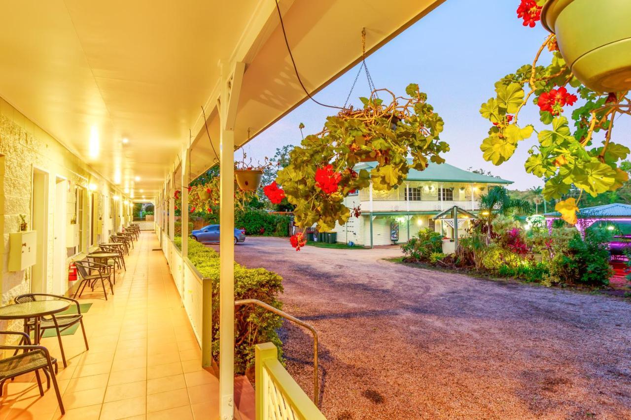 Yungaburra Park Motel Extérieur photo