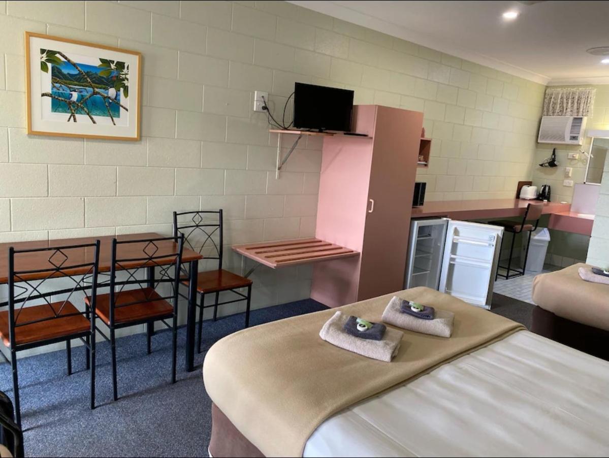 Yungaburra Park Motel Extérieur photo