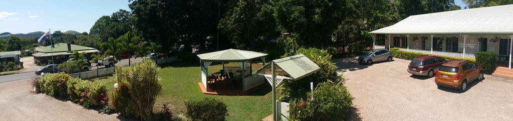 Yungaburra Park Motel Extérieur photo