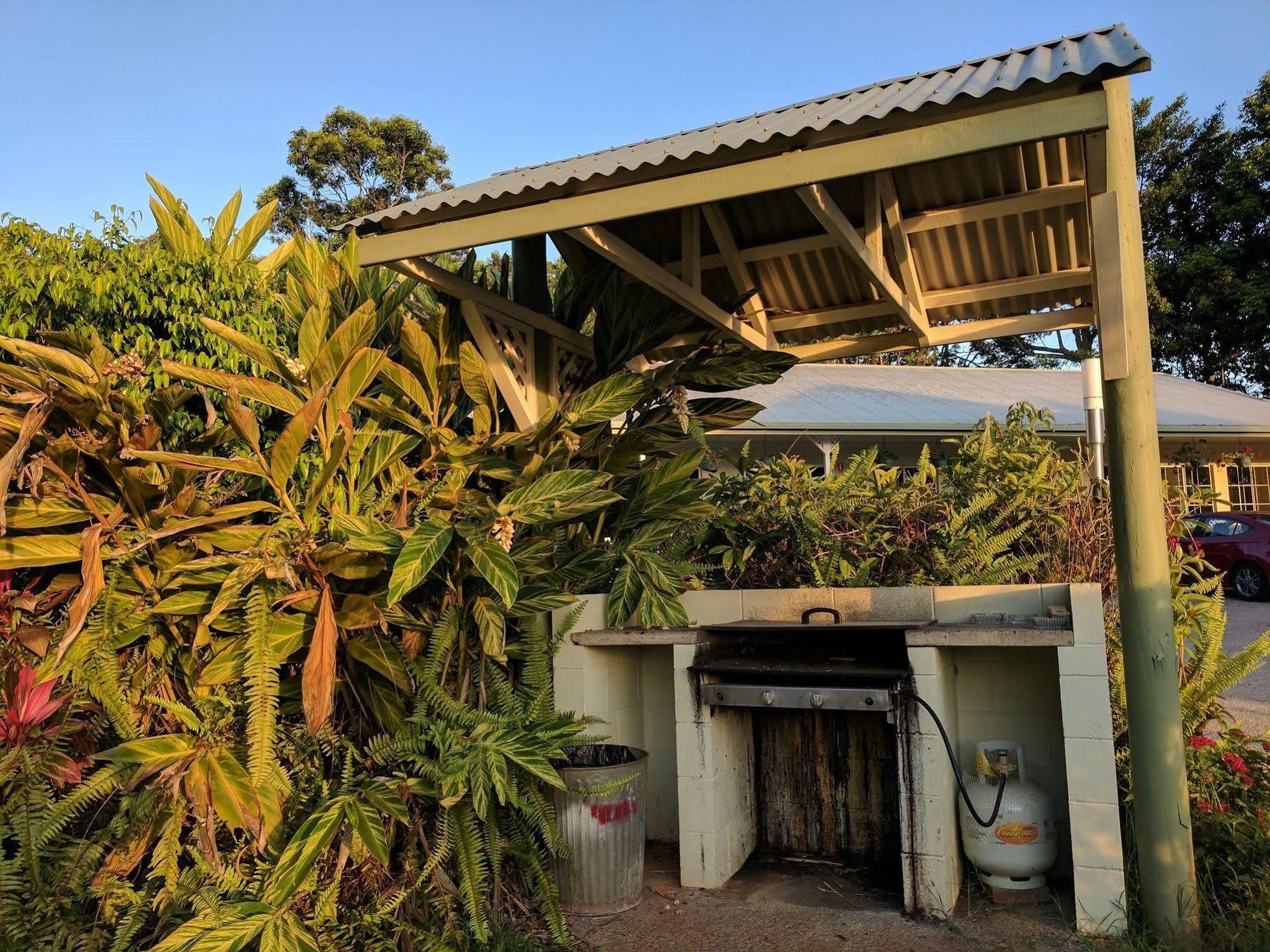 Yungaburra Park Motel Extérieur photo